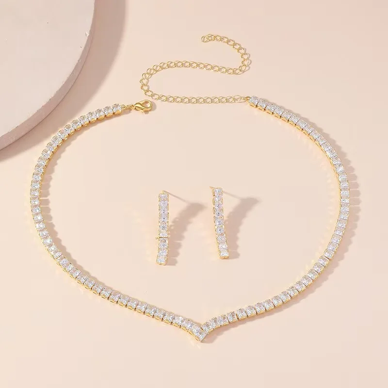 Fashionable women’s necklace, hand jewelry, earrings, rings, wedding jewelry 3-piece set, fashionable and simple wedding jewelry