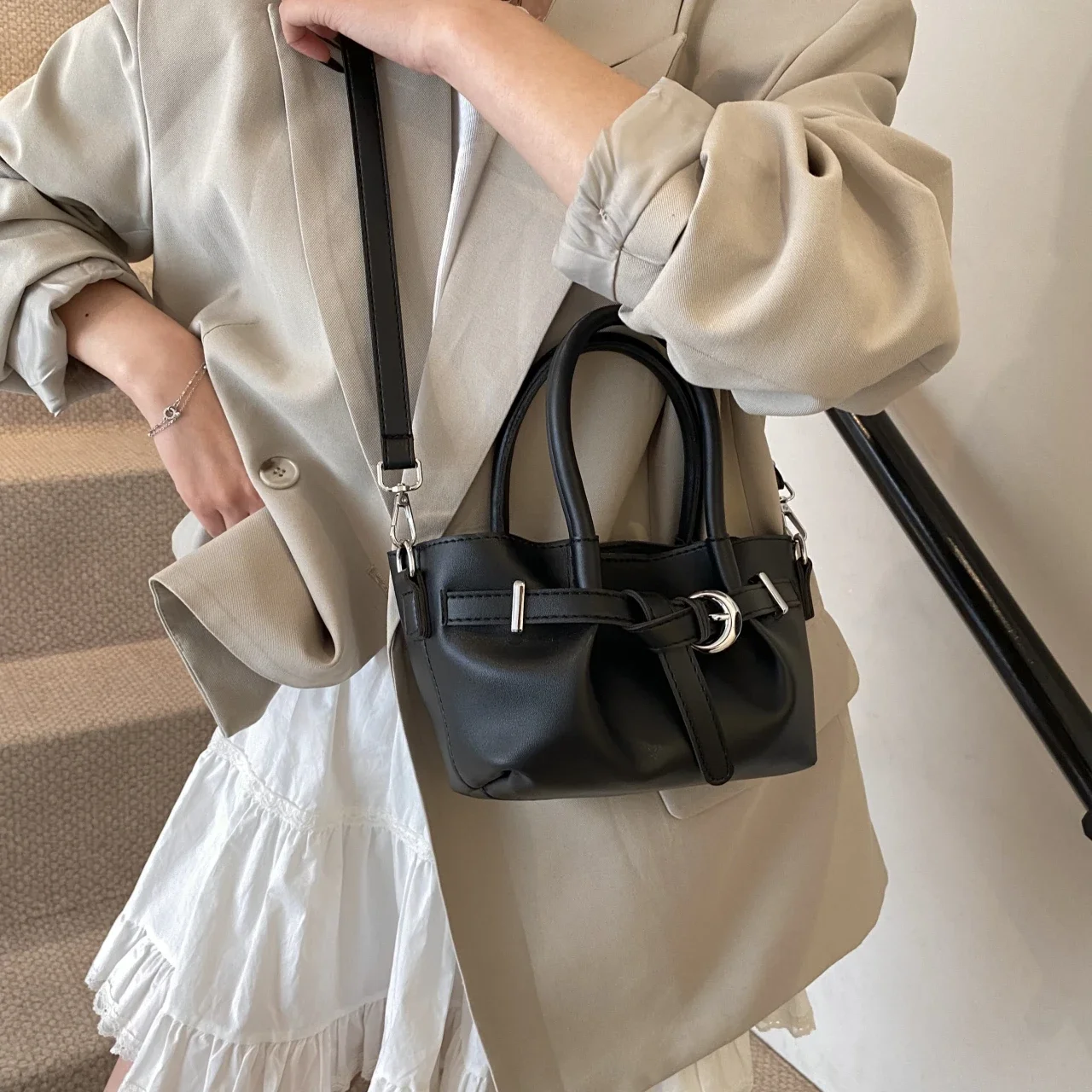 Branded Hand Bags for Women High Quality Leather Shoulder Bag Luxury Purses and Handbags Designer Crossbody Bag Bucket Bolsos