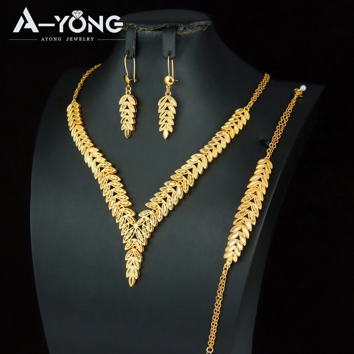 Gorgeous Dubai Wedding Jewelry Set 21k Gold Plated Turkish Vintage Bridal Necklace Bracelet Earrings Moroccan Marry Jewelrys