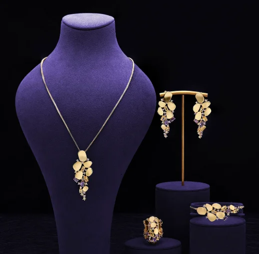 Hot selling fashion luxury jewelry set 18k real gold paired with colorful gemstone dress chain