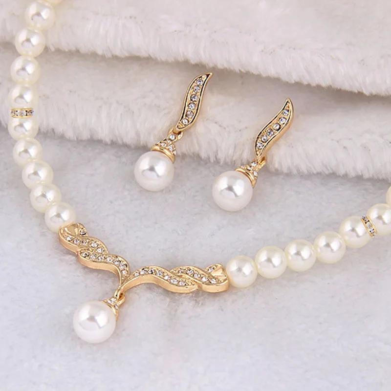 Women’s 2 Piece Jewelry Sets One Gold Color Necklace + 1 Pair Earrings Wedding Bridal Pearl Elegant Decoration Pendientes Gifts